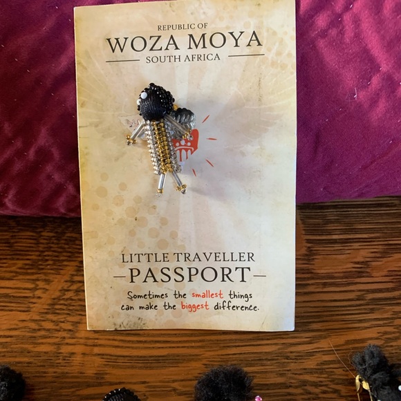 Little Traveller Pins - Picture 2 of 12